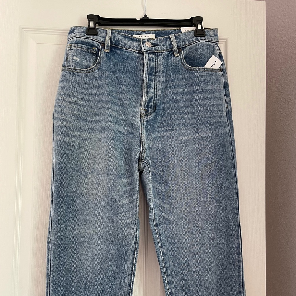 High Rise Jeans - Picture 3 of 3